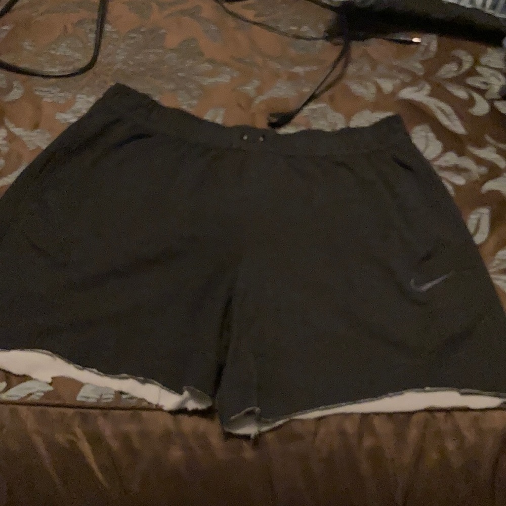 Nike cut off shorts